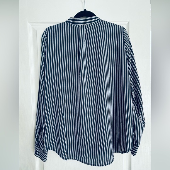 Michael Kors NAVY and White Striped Button Down Shirt - Picture 2 of 9